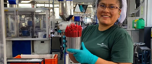 Eine Mitarbeiterin von Faber-Castell aus Peru: in Lateinamerika sieht das Unternehmen überproportionale Wachstumschancen. Eine Mitarbeiterin von Faber-Castell aus Peru: in Lateinamerika sieht das Unternehmen überproportionale Wachstumschancen. (Bild: Fabe